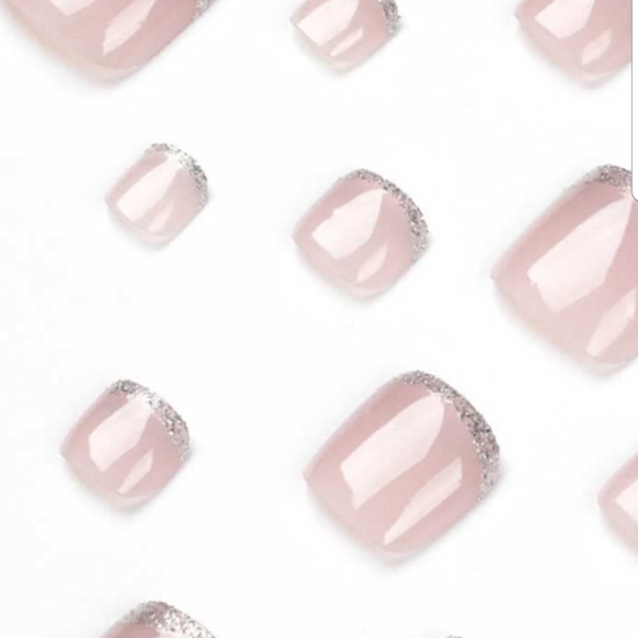 Nail Kit - Picture 9 of 16